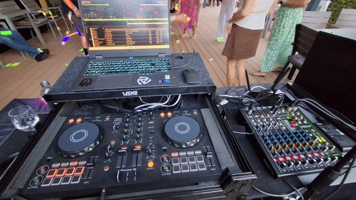 danny_dj_technika_04.jpg
